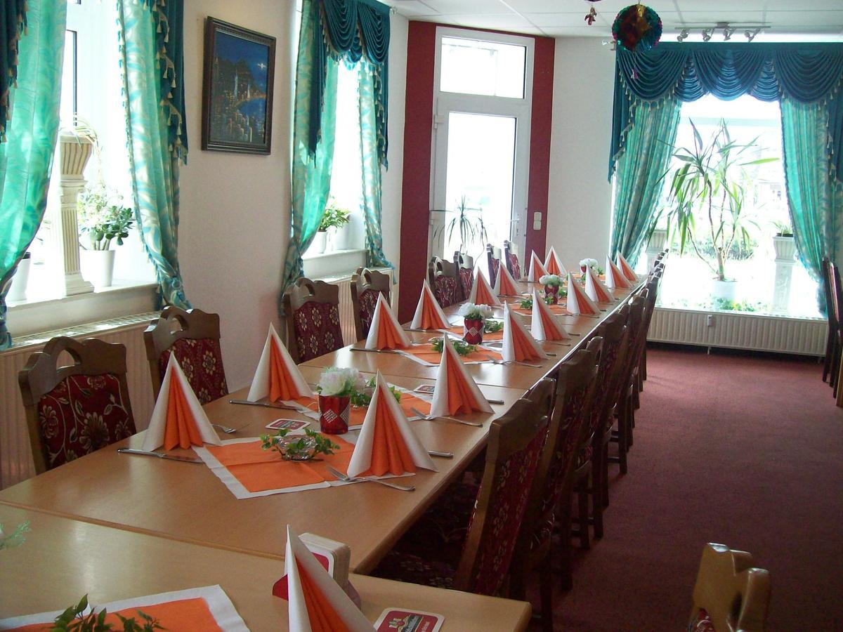 Hotel Restaurant Rhodos Elsterwerda エクステリア 写真